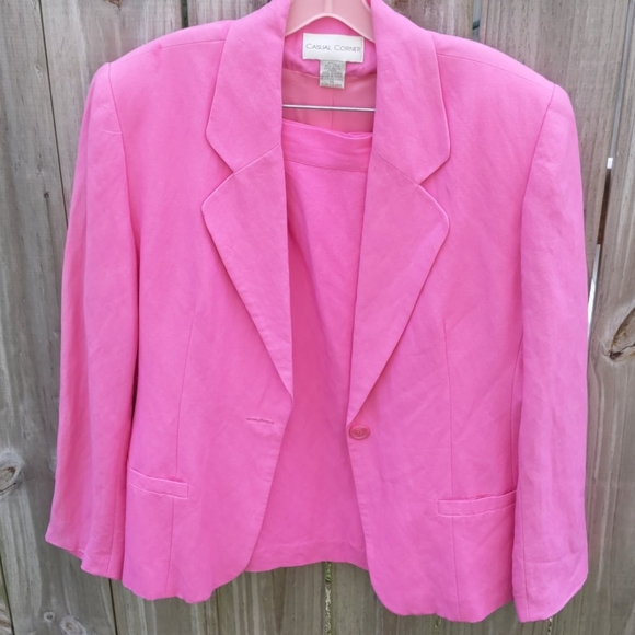 Casual Corner Jackets & Blazers - ClearanceSuit Jacket w/skirt